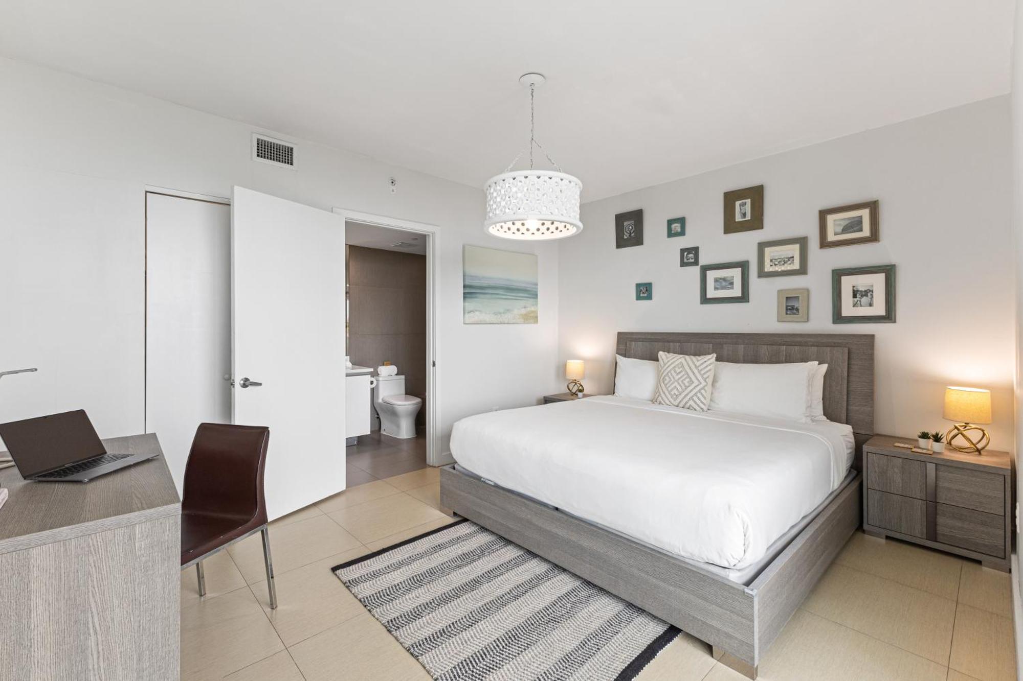 Dharma Home Suites Miami Beach At Monte Carlo Bagian luar foto